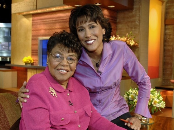 Good Morning America host Robin Roberts with her mother Lucimarian Roberts on the set of Good Morning America, 2006 (Credit: ABC / AP / Donna Svennevik, Fred Lee)