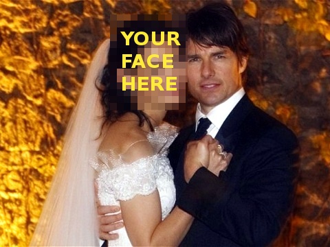 In this photo released by Rogers and Cowan, Tom Cruise and Katie Holmes pose for their official wedding portrait in Lake Bracciano, Italy, November 18, 2006. (Credit: Reuters/Robert Evans/Handout from Rogers and Cowan)