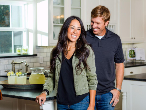 Designers Chip and Joanna Gaines transformed this kitchen on HGTV's Fixer Upper (Credit: Larsen & Talbert Photography via HGTV)