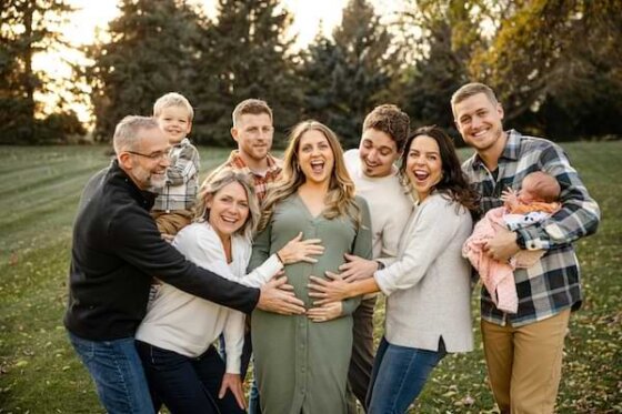 family-joyfully-anticipates-a-new-babys-arrival